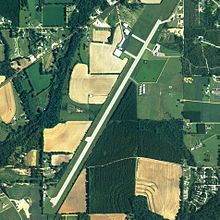 Monroe County Airport (Alabama).jpg