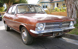 1969-1972 Holden LC Torana sedan 01.jpg