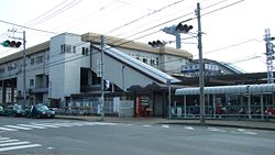 Nishitetsu Chikushi Station01.jpg