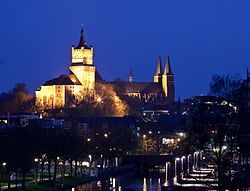 Night view of Schwanenburg and Stiftkirche