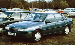 1990 Vauxhall Cavalier III Notchback