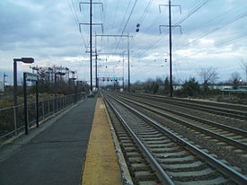 Jersey Avenue on Trenton-bound tracks towards Newark.JPG