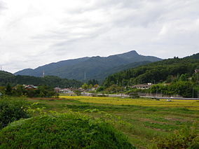 Mt.Kanmuriyama.jpg