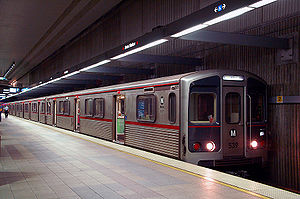 Image of Red Line train.