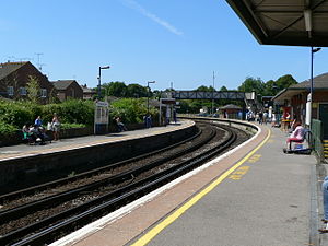 Dorchester South railway station in July 2005