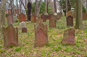 Monfort Cemetery, Port Washington, NY.jpg