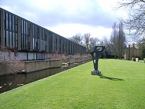 A statue by Barbara Hepworth at St Catherine's College.  Built in the 1960s to the design of the Danish architect Arne Jacobsen, the college's architecture has been highly praised.