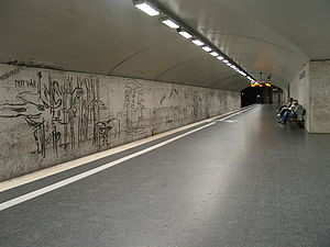 Stockholm subway ostermalmstorg 20050731 001.jpg