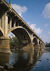 Gervais Street Bridge, Gervais Street spanning Congaree River, Columbia (Richland County, South Carolina).jpg