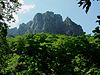 Mount Shakujo from Kuriyatani 2002-8-29.jpg