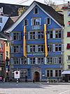 Zunfthaus zur Waag - Lindenhof 2011-04-11 16-32-54 ShiftN.jpg