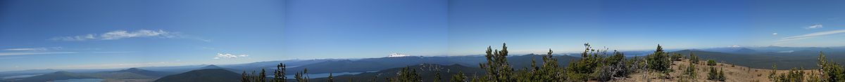Panorama of the view from Maiden Peak's summit