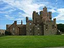 Castle of Mey -Caithness -Scotland-6July2006.jpg