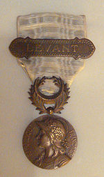 French Syria Cilicia Levant medal law 18 July 1922.jpg
