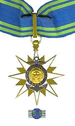 Kruis van een Commandeur in de Orde Merite Maritime.jpg