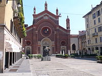 Milano Santa Maria del Carmine.JPG