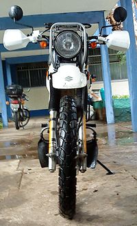 Suzuki DR200.JPG