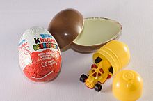 Details about   Misc Various Ferrero Kinder Egg Surprise Mini Figures Plastic Toys 