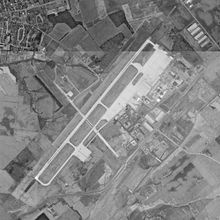 Airborne Airpark - USGS 22 March 1994.jpg