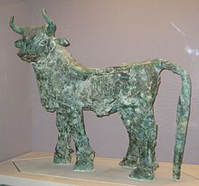 Statue of a bull