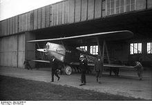 Bundesarchiv Bild 102-00401A, Flugzeug "Germania".jpg