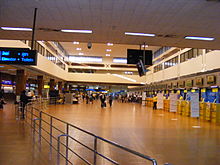 Don Mueang Airport - Domestic terminal Check-in area.JPG