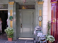 Club 33 front door