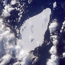 Overhead photo of iceberg