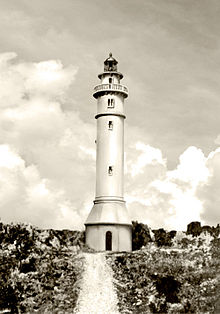 Maniguin Island Lighthouse.jpg