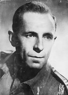 WWII portrait of Michel Hollard