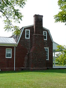 Picture of the East Side Chimney of Myers-White House