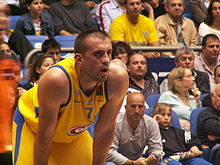 Nikola Vujčić in a Maccabi Tel-Aviv jersey.