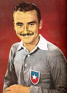 Livingstone in the jersey of Chile