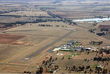 Temora Airport overview Vabre.jpg