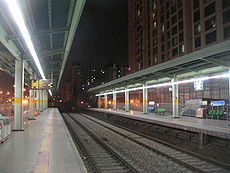 Seoul Subway 1 Ichon.jpg