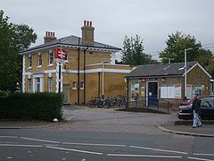 Chiswick station building.JPG