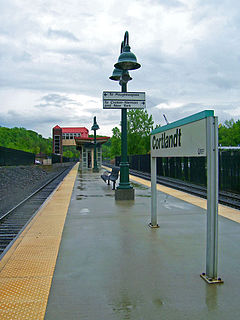 Cortlandt train station platform.jpg