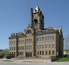 Marion County, Iowa Courthouse.jpg