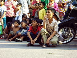 Chinese Cambodian kids.jpg
