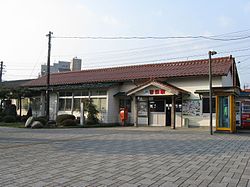 Chizu stn JRW.jpg