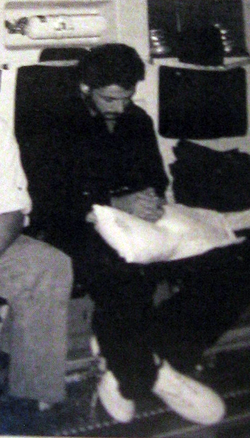 DSS Photo of Odeh on Plane to United States.png