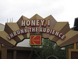Disneyland-HoneyShrunkAud-sign.jpg