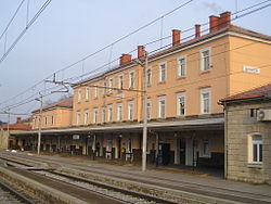 Divaca train station.jpg