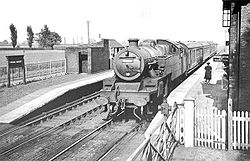 Dunham Massey Station in May 1952.jpg