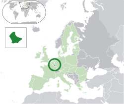 Location of  Luxembourg  (dark green)– in Europe  (green & dark grey)– in the European Union  (green)  —  [Legend]