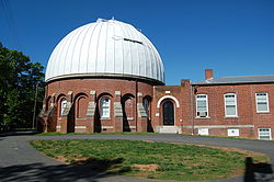 Leander McCormick Observatory in 2010.JPG