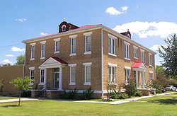Mcmullen courthouse.jpg