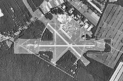 Millville Municipal Airport-NJ-10Mar1991-USGS.jpg