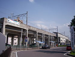 Minami Anjo Station rotary 2008.jpg