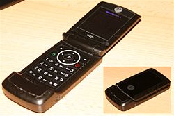 Motorola W220.jpg